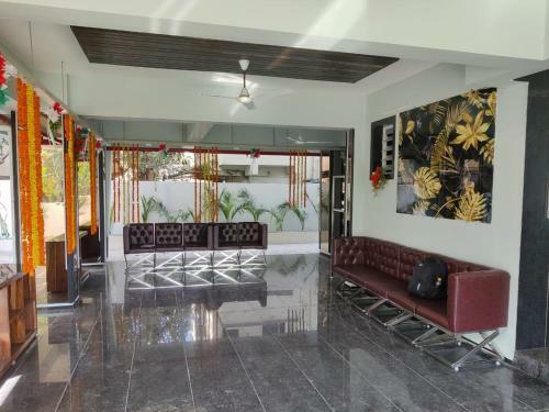 Hotel Airport Kk