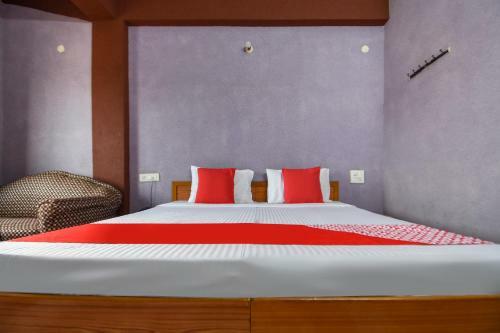 Oyo 47040 Vibes Hotel