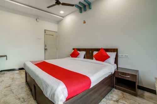 Hotel Oyo 23706 Super Deluxe Guest House