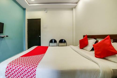 Hotel Oyo 23706 Super Deluxe Guest House