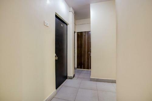 Hotel Oyo 23706 Super Deluxe Guest House
