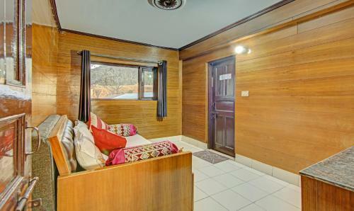 Hotel Treebo Trend Monal Inn