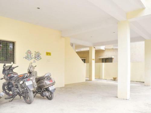Hotel Oyo 74918 Infinity Inn