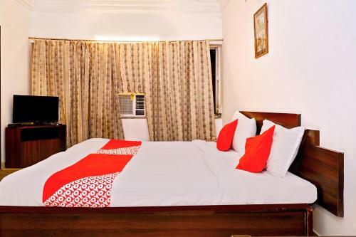 Hotel Oyo Flagship 14469 Darshan Tower Gitanjali