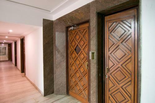 Hotel Oyo Flagship 14469 Darshan Tower Gitanjali