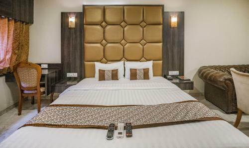 Hotel 24 Seven Nashik