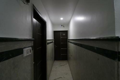 Oyo 27802 Hotel Boom Room