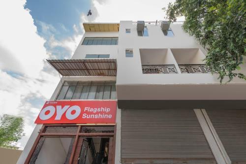 Hotel Oyo Flagship 45264 Opposite Paryavaran Complex Post Office