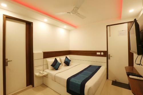 Hotel Ark Suites At Airport