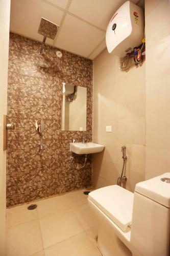 Hotel Ark Suites At Airport