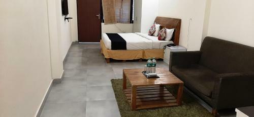 Hotel Classy Residency- Studio Apartments