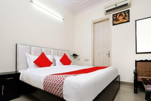 Hotel Oyo 24436 Ymd 7 Grand