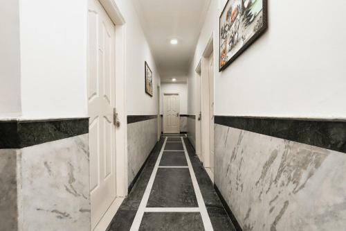 Hotel Oyo 24436 Ymd 7 Grand