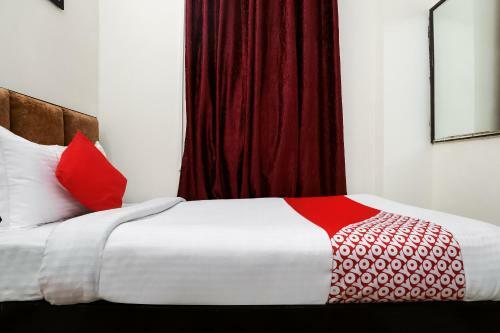 Hotel Oyo 24436 Ymd 7 Grand