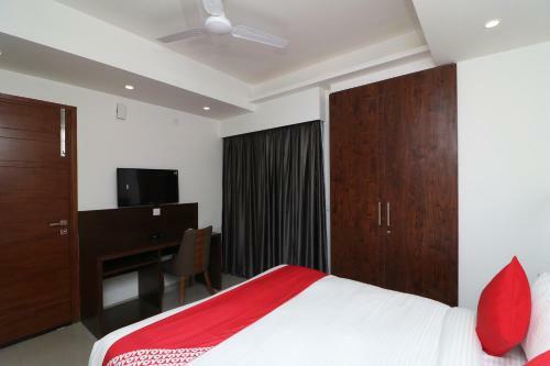 Hotel Oyo 37722 Silver Oak Luxury Comfort Inn