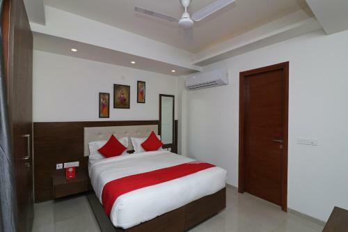 Hotel Oyo 37722 Silver Oak Luxury Comfort Inn