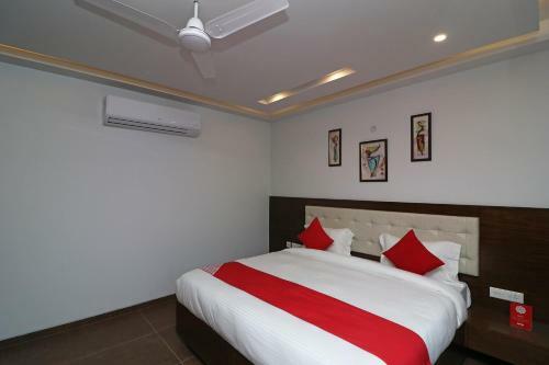 Hotel Oyo 37722 Silver Oak Luxury Comfort Inn