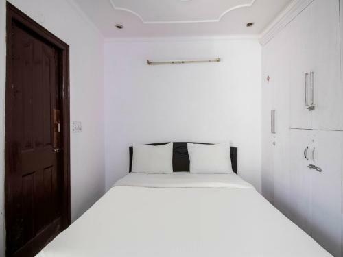 Hostal Oyo 79373 Parth Home Stay