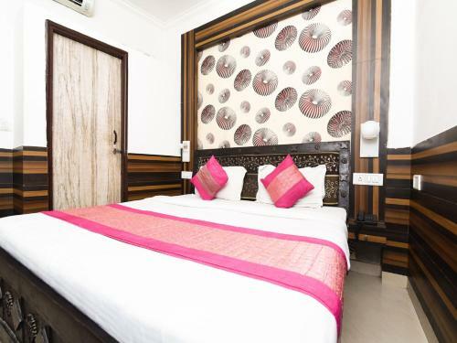 Oyo 16014 Hotel Perfect Palace