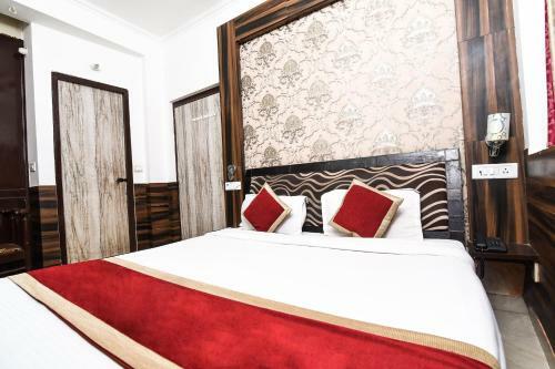 Oyo 16014 Hotel Perfect Palace
