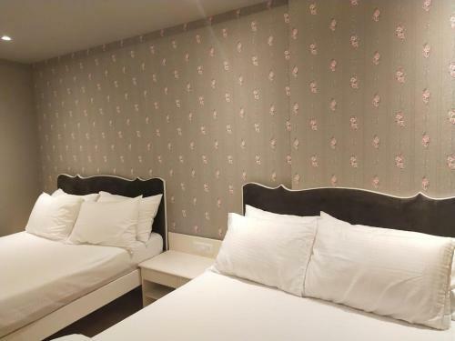 Globus Hotel - Harriet