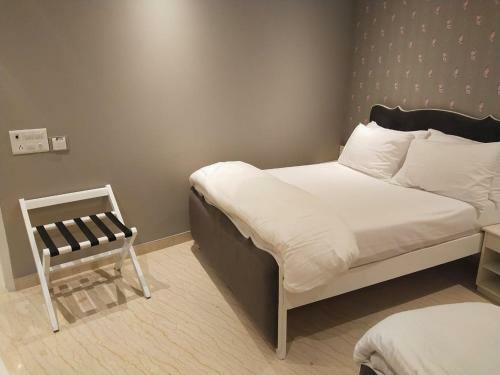 Globus Hotel - Harriet