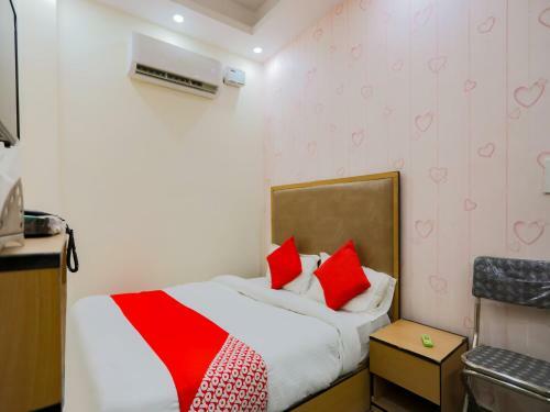 Oyo 75705 Hotel Ars Inn