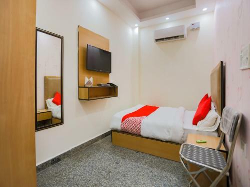 Oyo 75705 Hotel Ars Inn