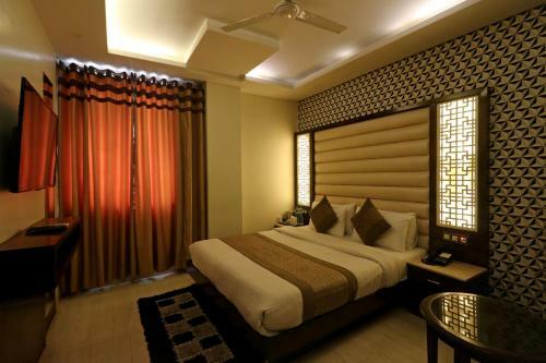 Hotel Mannat International By Mannat
