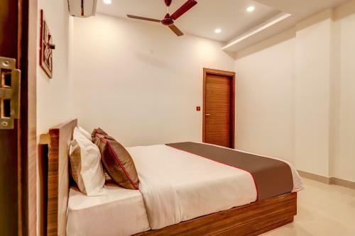 Hotel Oyo 74381 Colletion O Dayalpur