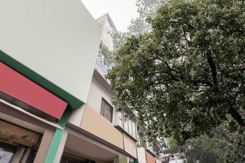 Hotel Oyo Flagship 77719 Gour Plaza