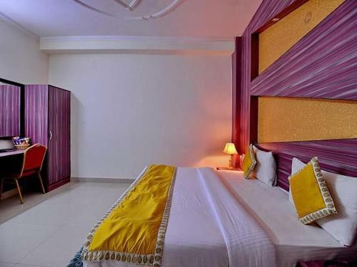 Glt Hotel Radiance Delhi Airport
