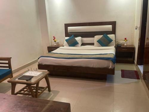 Glt Hotel Radiance Delhi Airport