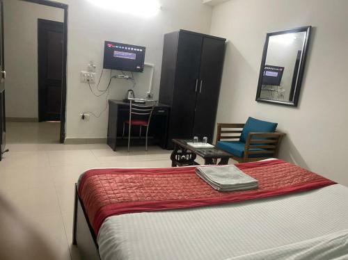Glt Hotel Radiance Delhi Airport