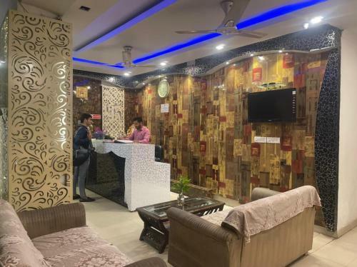 Glt Hotel Radiance Delhi Airport