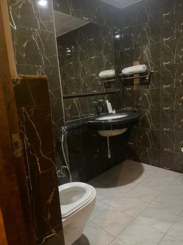 Glt Hotel Radiance Delhi Airport