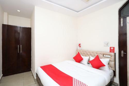 Hotel Oyo 19475 Vijay Inn
