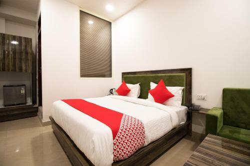 Hotel Oyo 44094 Grand Inn
