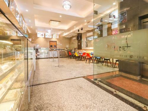 Hotel Oyo 67976 Jai Shree Inn