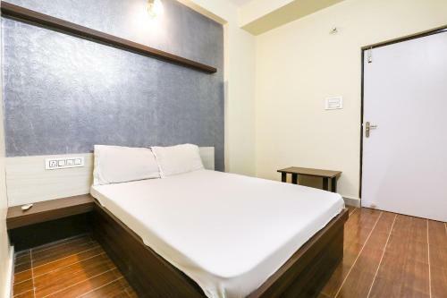 Spot On 74528 Hotel The Dwarka Prime