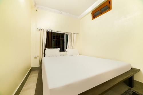 Spot On 74528 Hotel The Dwarka Prime