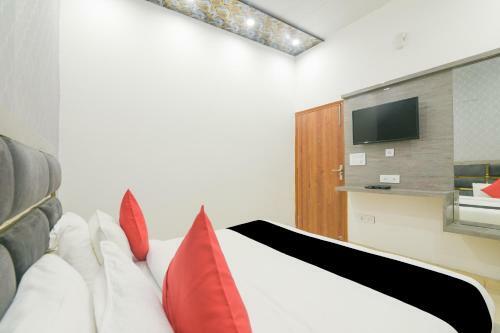 Hotel Oyo Collection O 77496 Dev Palace