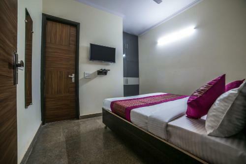 Oyo 14388 Hotel Good Day Inn
