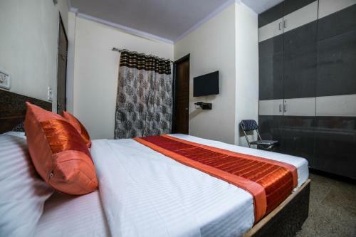 Oyo 14388 Hotel Good Day Inn