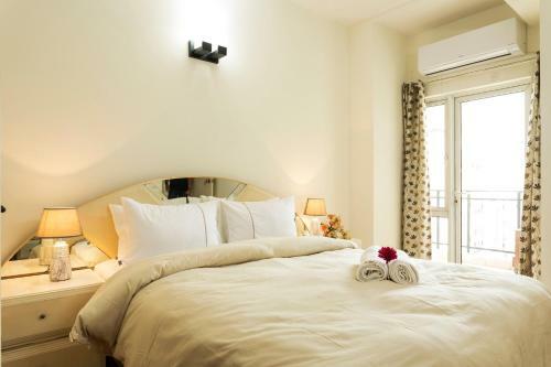 Apartamento Hostie Elina-3br Condo West/central Delhi