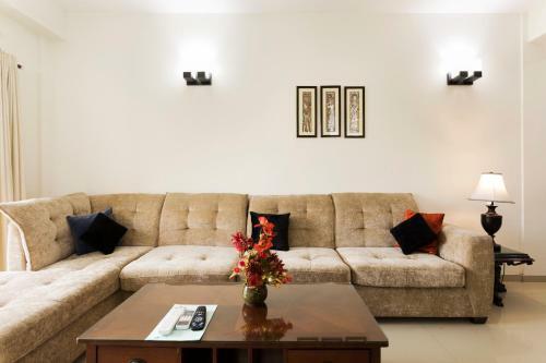 Apartamento Hostie Elina-3br Condo West/central Delhi