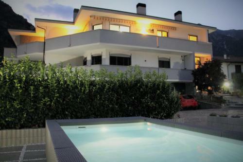 Hostal B&B Affittacamere Valchiavenna