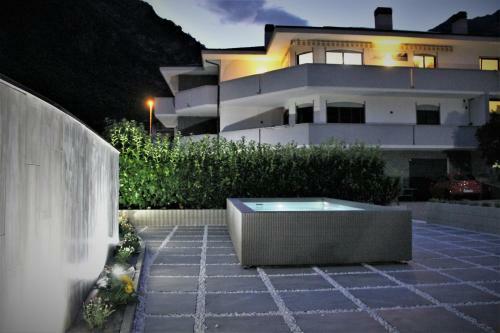 Hostal B&B Affittacamere Valchiavenna