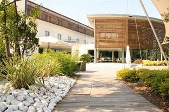 Inverigo Hotel