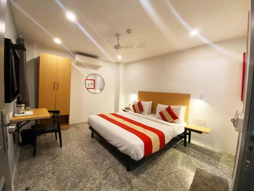 Hotel Yellow Saffron